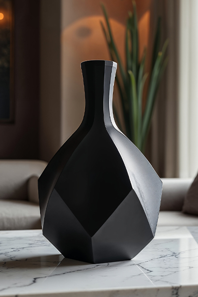 Obsidian Facet Vessel