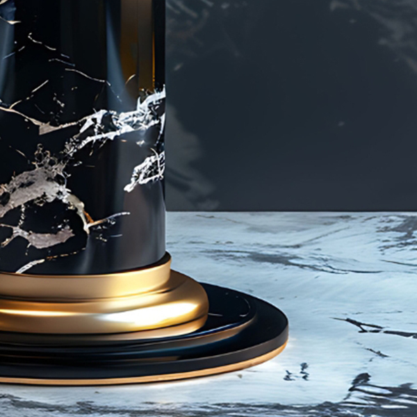 Noir Pillar Vase