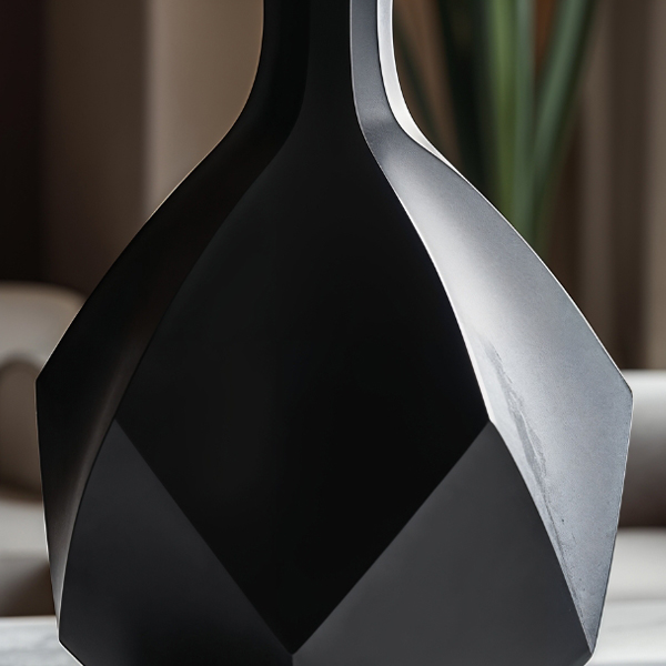 Obsidian Facet Vessel